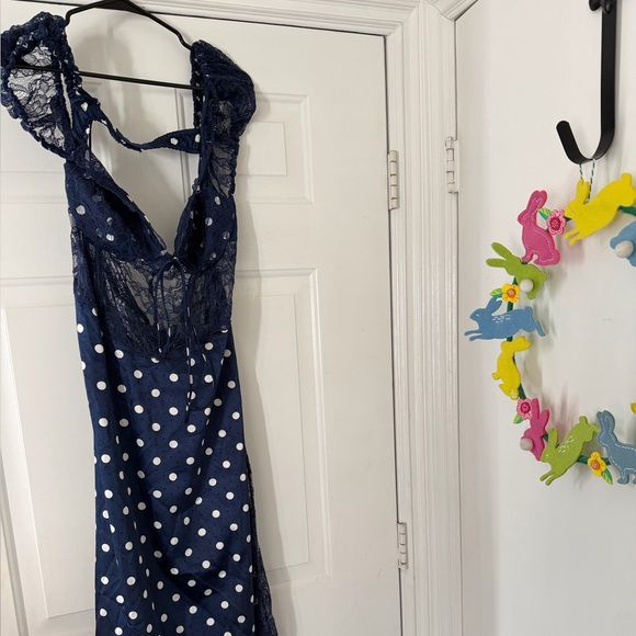 Casey Maxi Dress - Picture 2 of 4